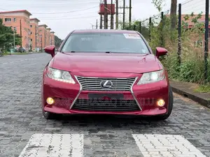 Lexus ES 2015 Red