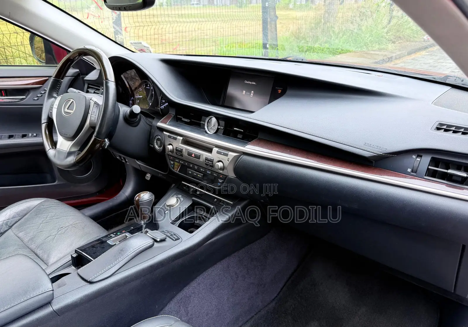 Lexus ES 2015 Red
