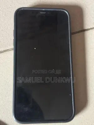 Apple iPhone 11 64 GB Purple