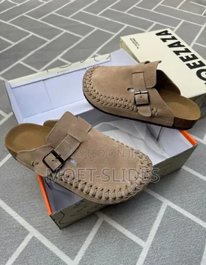 Qeezaza Mules