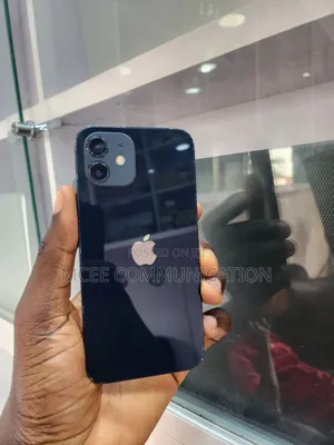 Apple iPhone 12 64 GB Black