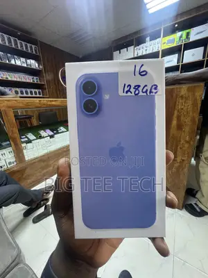 New Apple iPhone 16 128 GB Blue