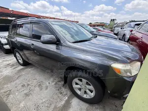 Toyota Highlander V6 2009 Gray