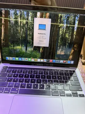 Laptop Apple MacBook Pro 2020 M1 8GB Apple M1 SSD 256GB