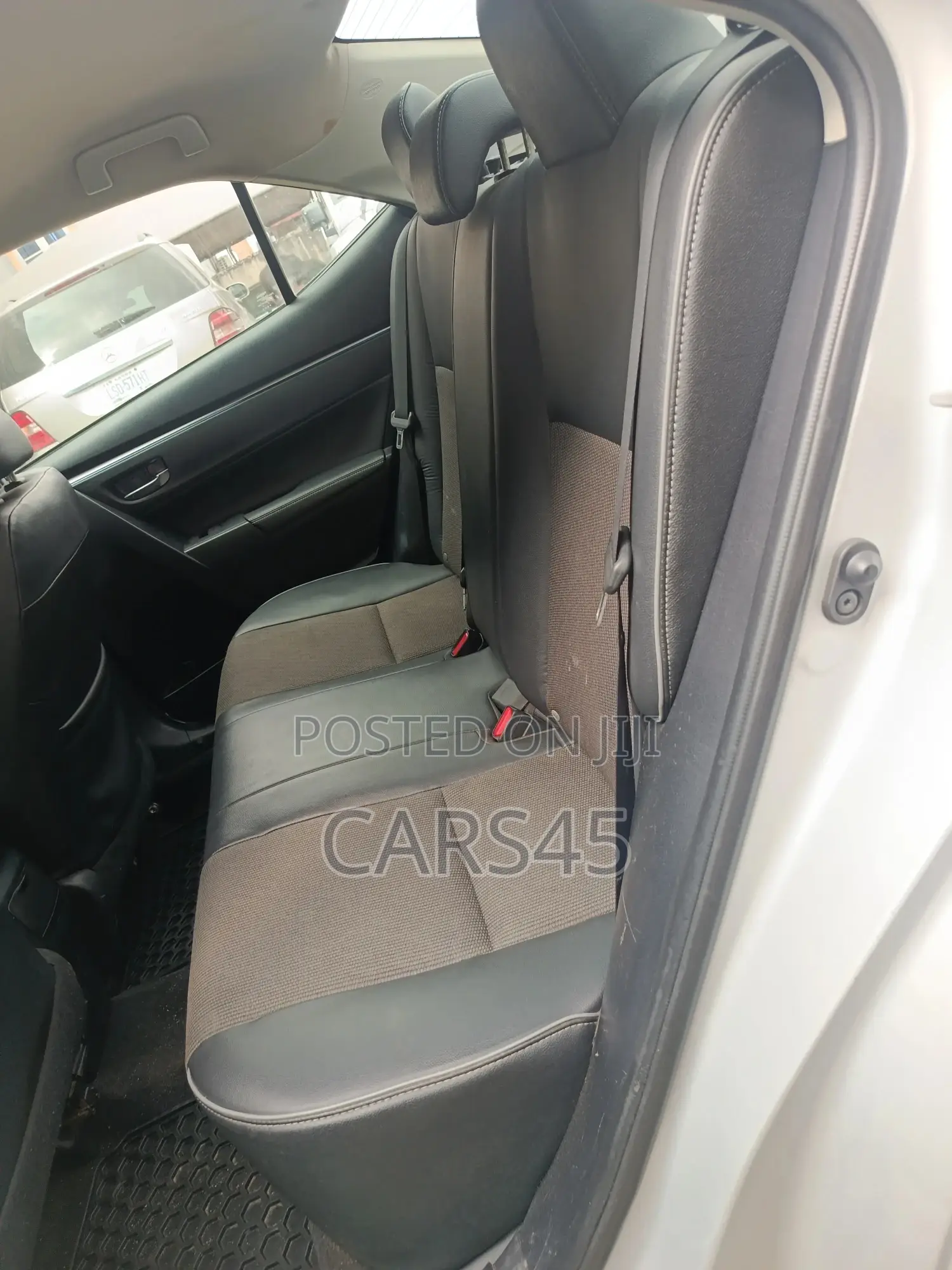 Toyota Corolla 2014 Silver