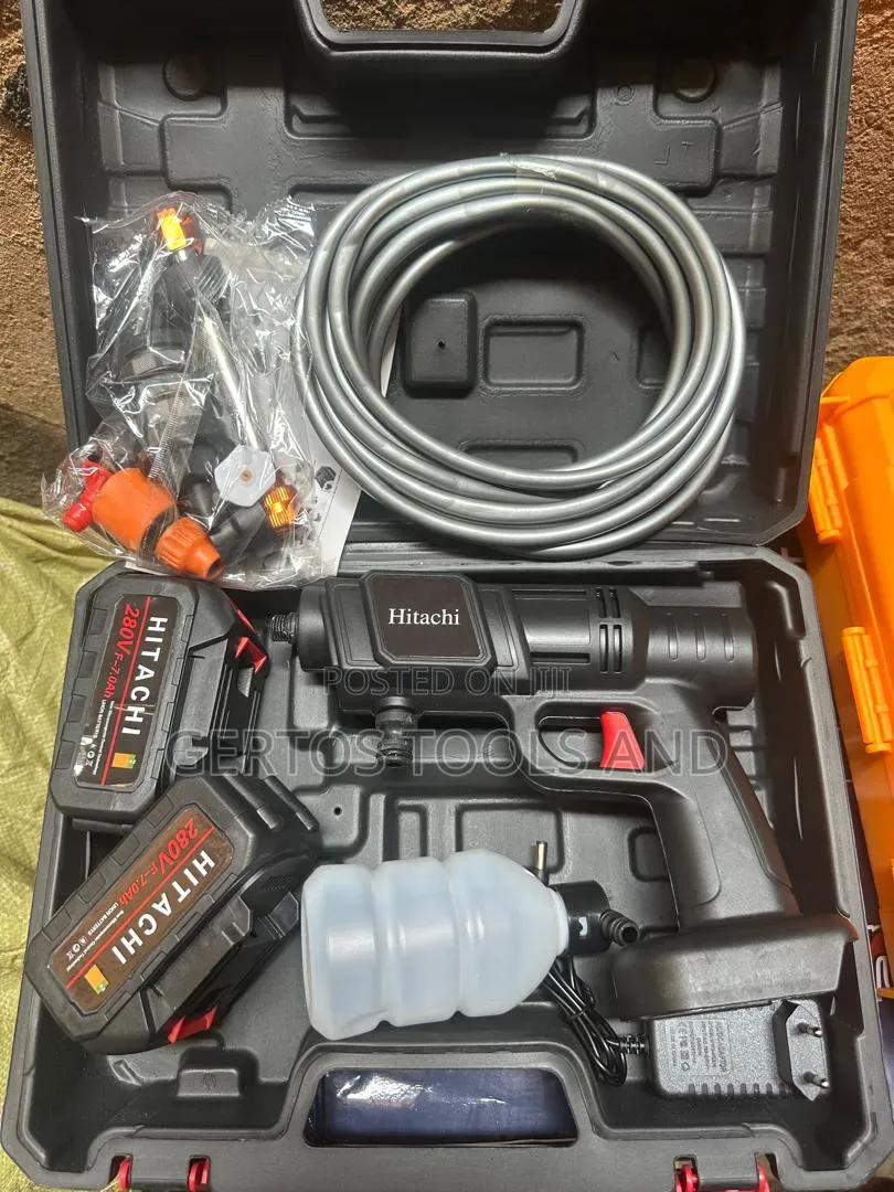 Cordless Pressure Washer