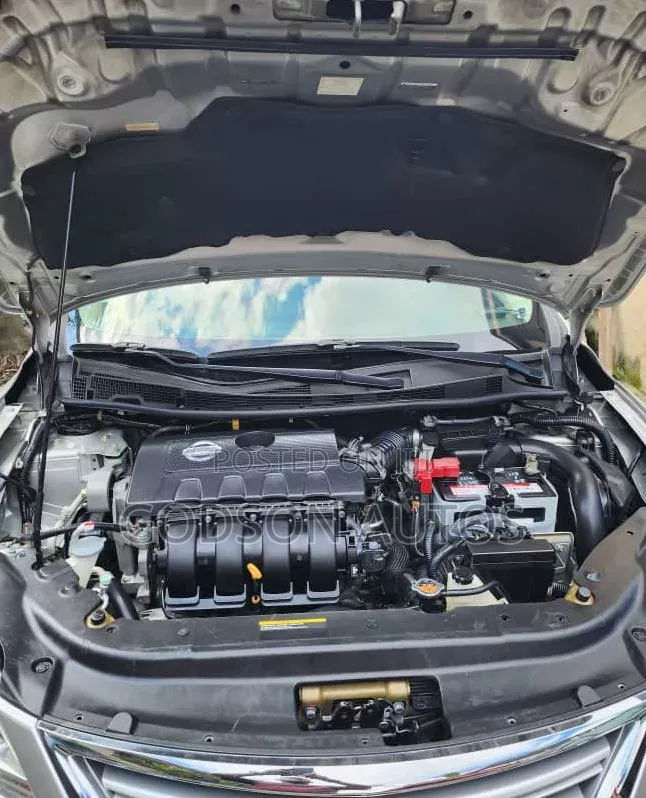 Nissan Sentra 2014 Silver