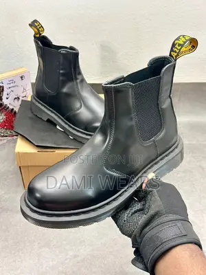 Mono Chelsea Boot