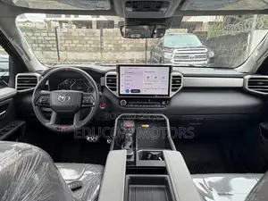 Toyota Tundra 2023 Blue