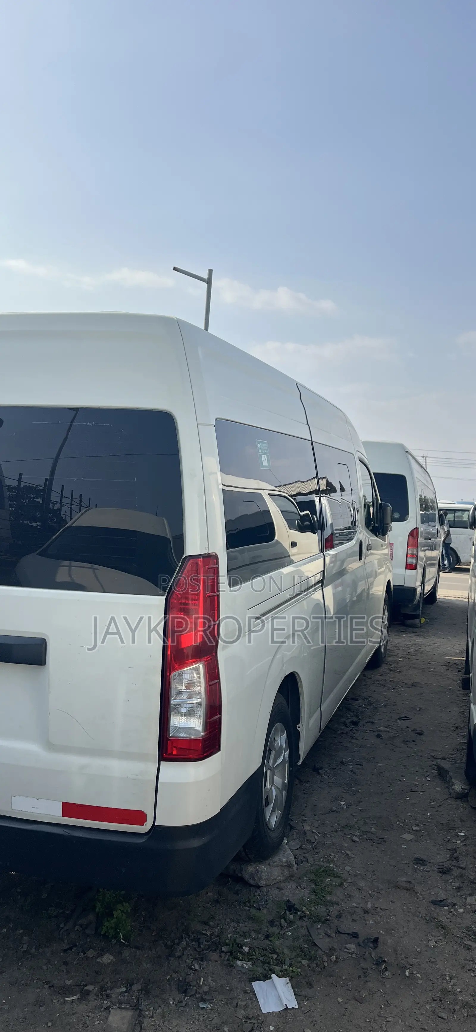 Toyota HiAce 2020 White