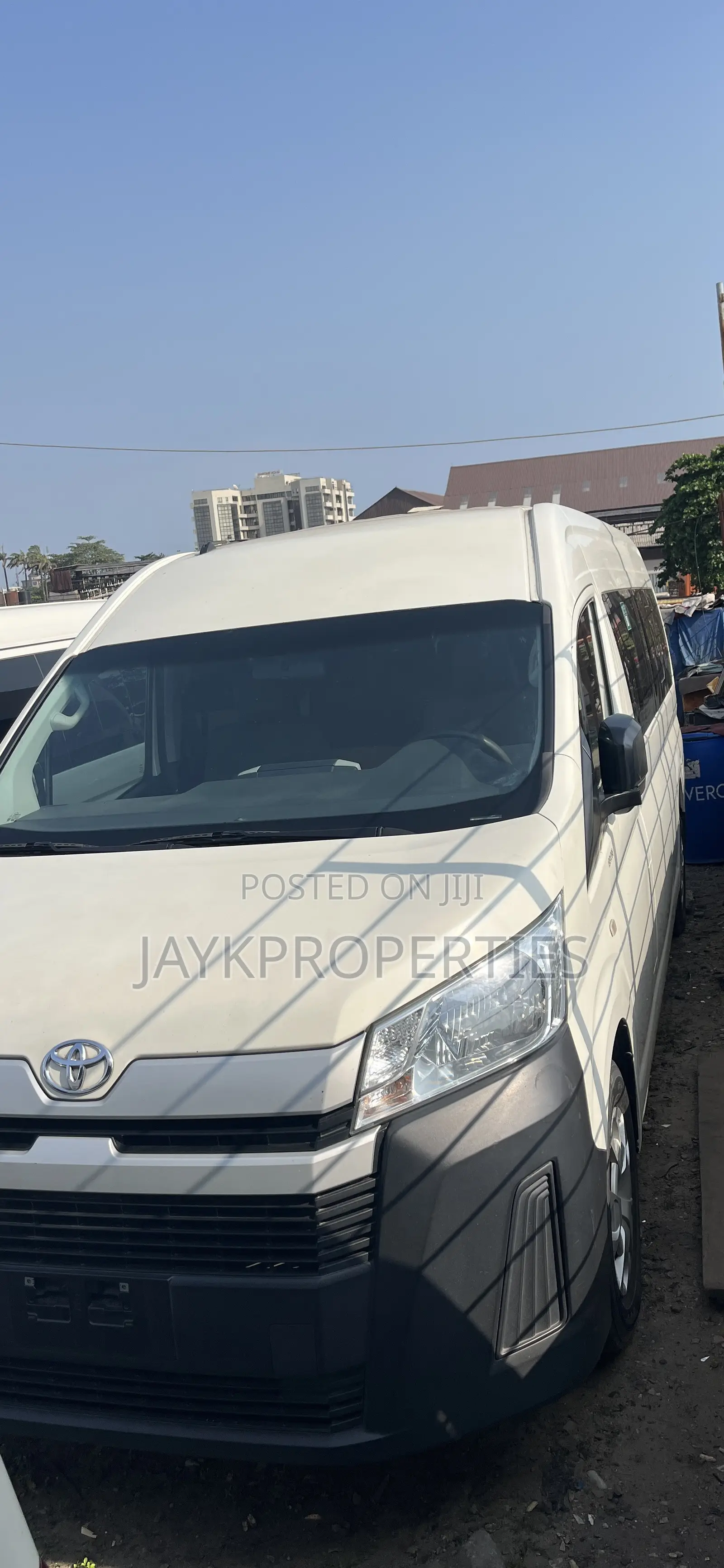Toyota HiAce 2020 White