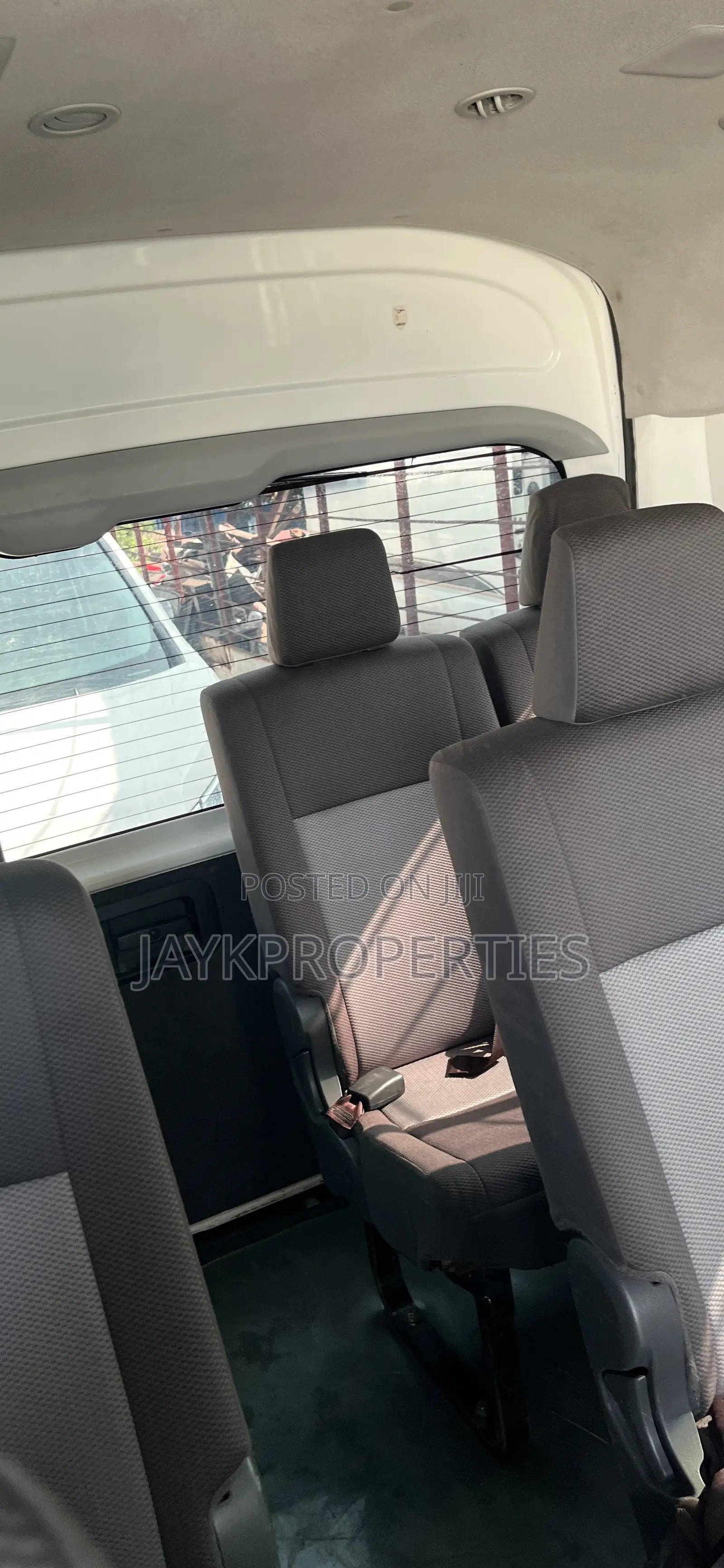Toyota HiAce 2020 White