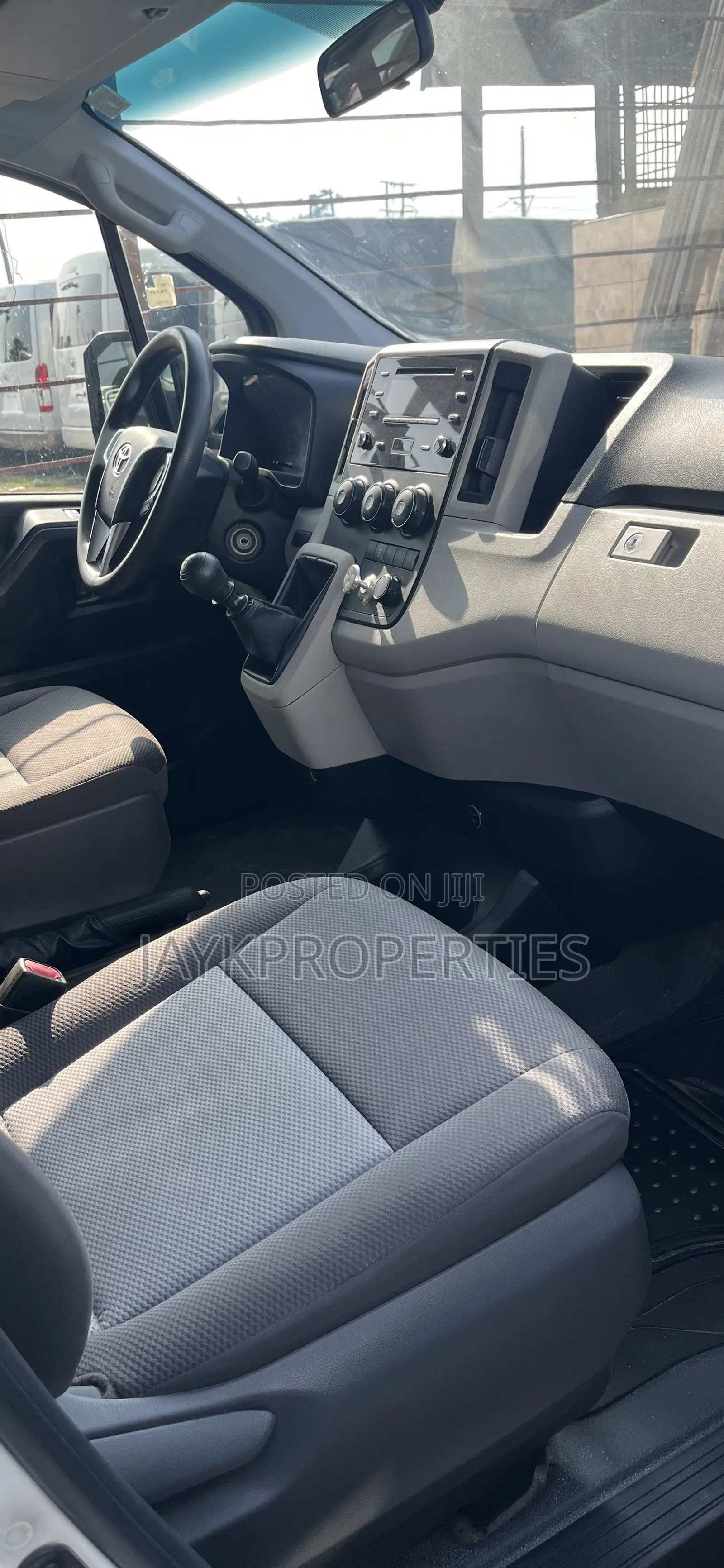 Toyota HiAce 2020 White