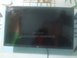 32 Inches TV