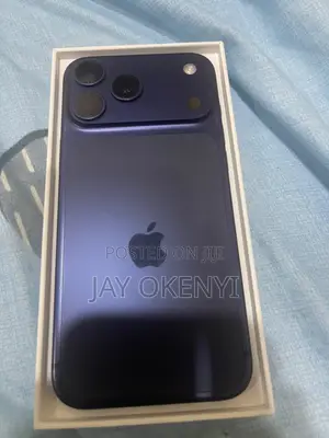Apple iPhone 17 Pro Max 256 GB Blue