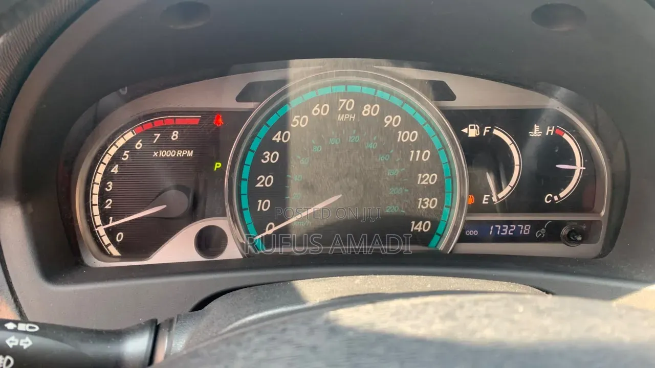 Toyota Venza 2010 Silver