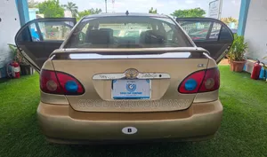Toyota Corolla 2006 Gold