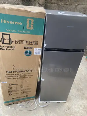 Hisense REF240DR 240L Modern Top Freezer Refrigerator