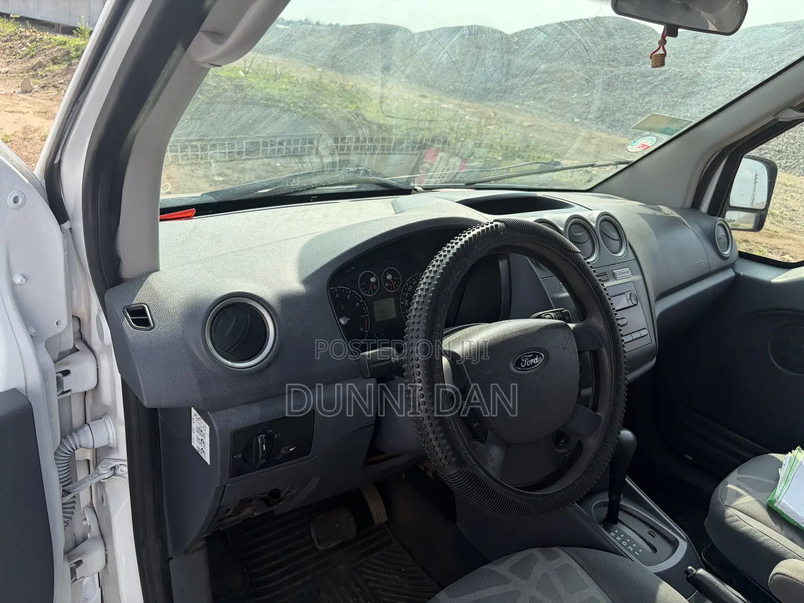 Ford Transit Connect 2012 White