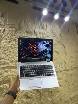 Laptop HP EliteBook MT42 8GB AMD A8 SSD 128GB