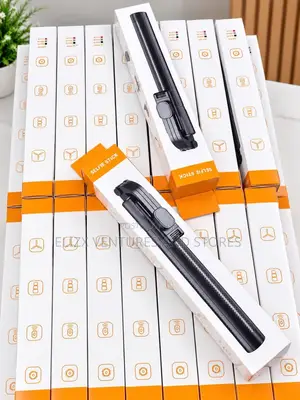 32cm Extendable Selfie Stick Tripod With Wireless Remote