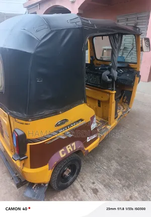 TVS King Deluxe Plus iTouch Start 2025 Yellow