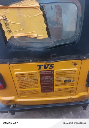 TVS King Deluxe Plus iTouch Start 2025 Yellow