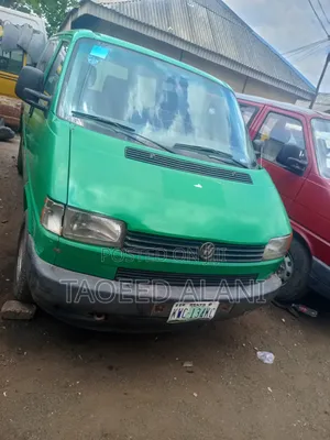 Volkswagen Transporter 2003 Green