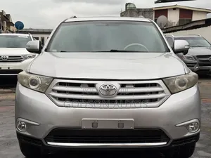Toyota Highlander 2012 Silver