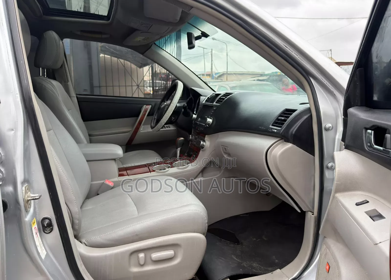 Toyota Highlander 2012 Silver
