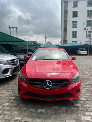 Mercedes-Benz GLA 250 2015 Red