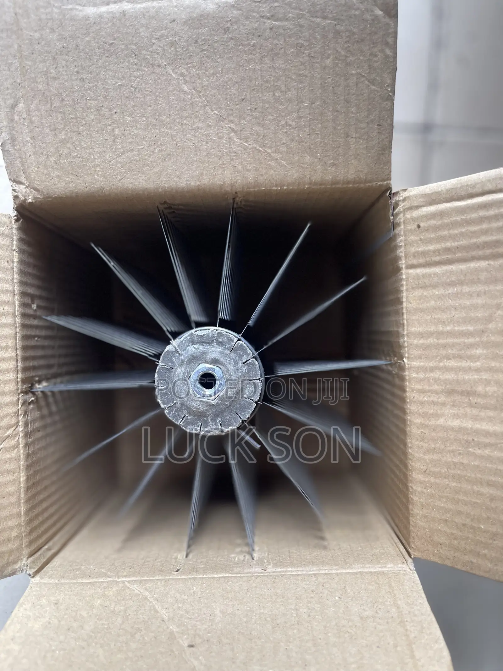 Taroline Blade