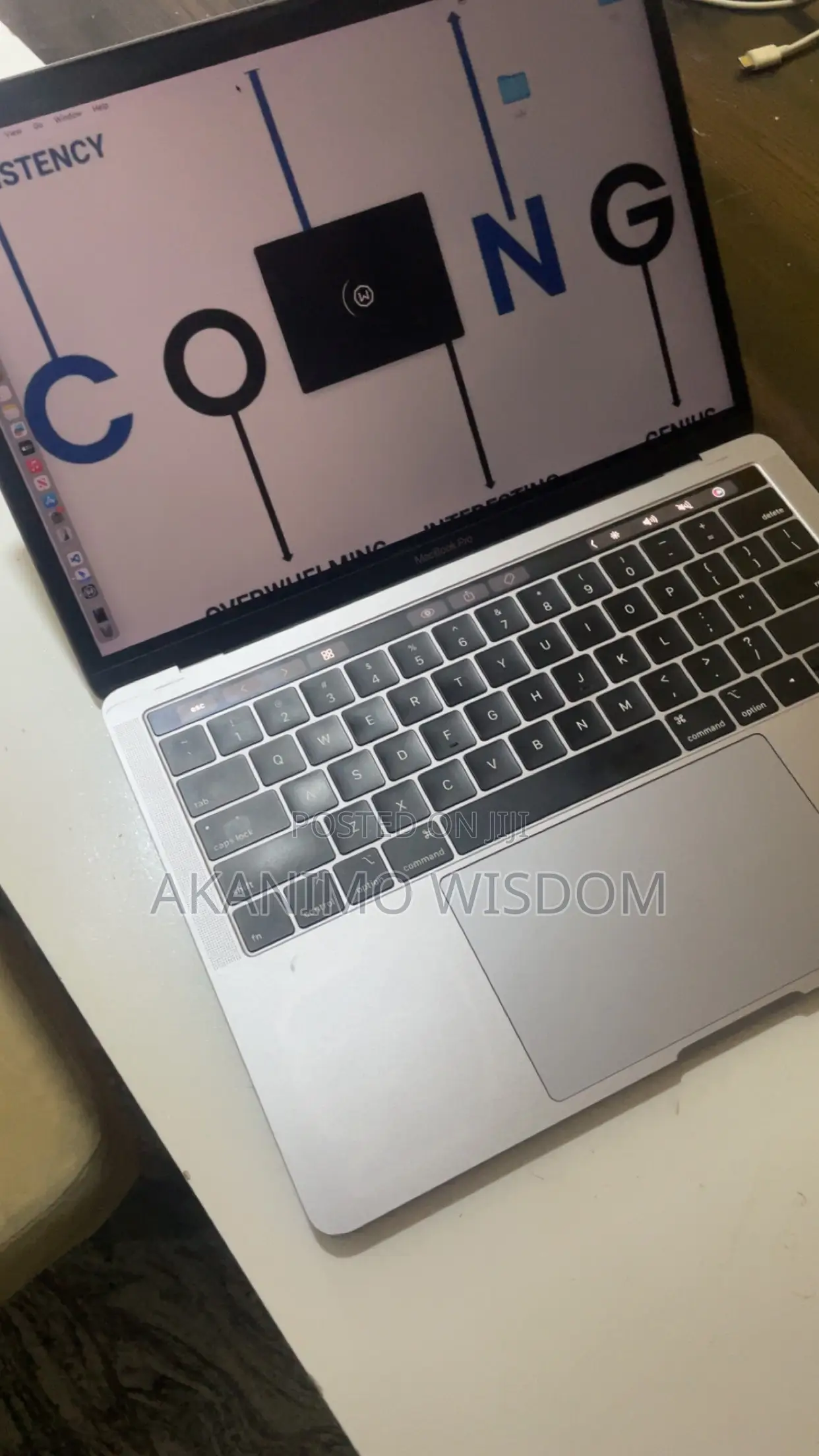 Laptop Apple MacBook Pro 2019 8GB Intel Core i5 SSD 256GB