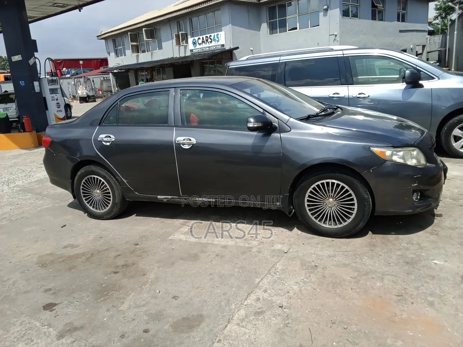 Toyota Corolla 2009 Gray