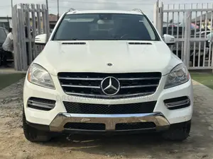 Mercedes-Benz M Class ML350 4MATIC 4dr SUV AWD (3.5L 6cyl 7A) 2015