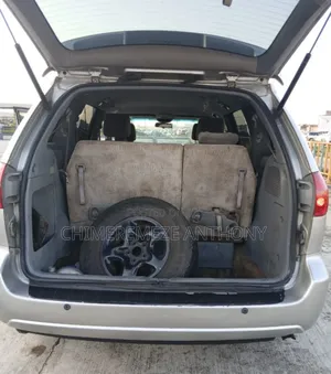 Toyota Sienna LE AWD 2005 Silver