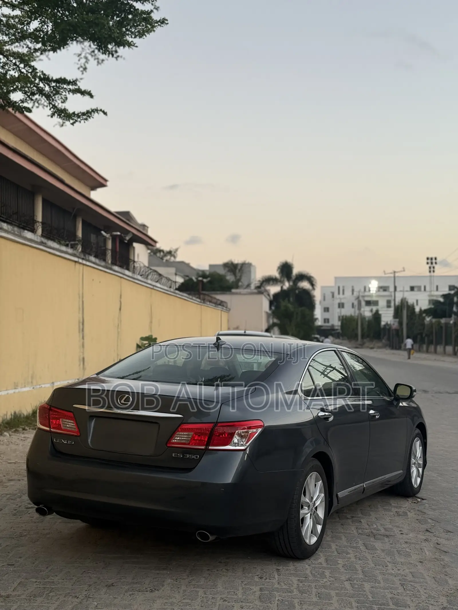 Lexus ES 350 2010 Gray