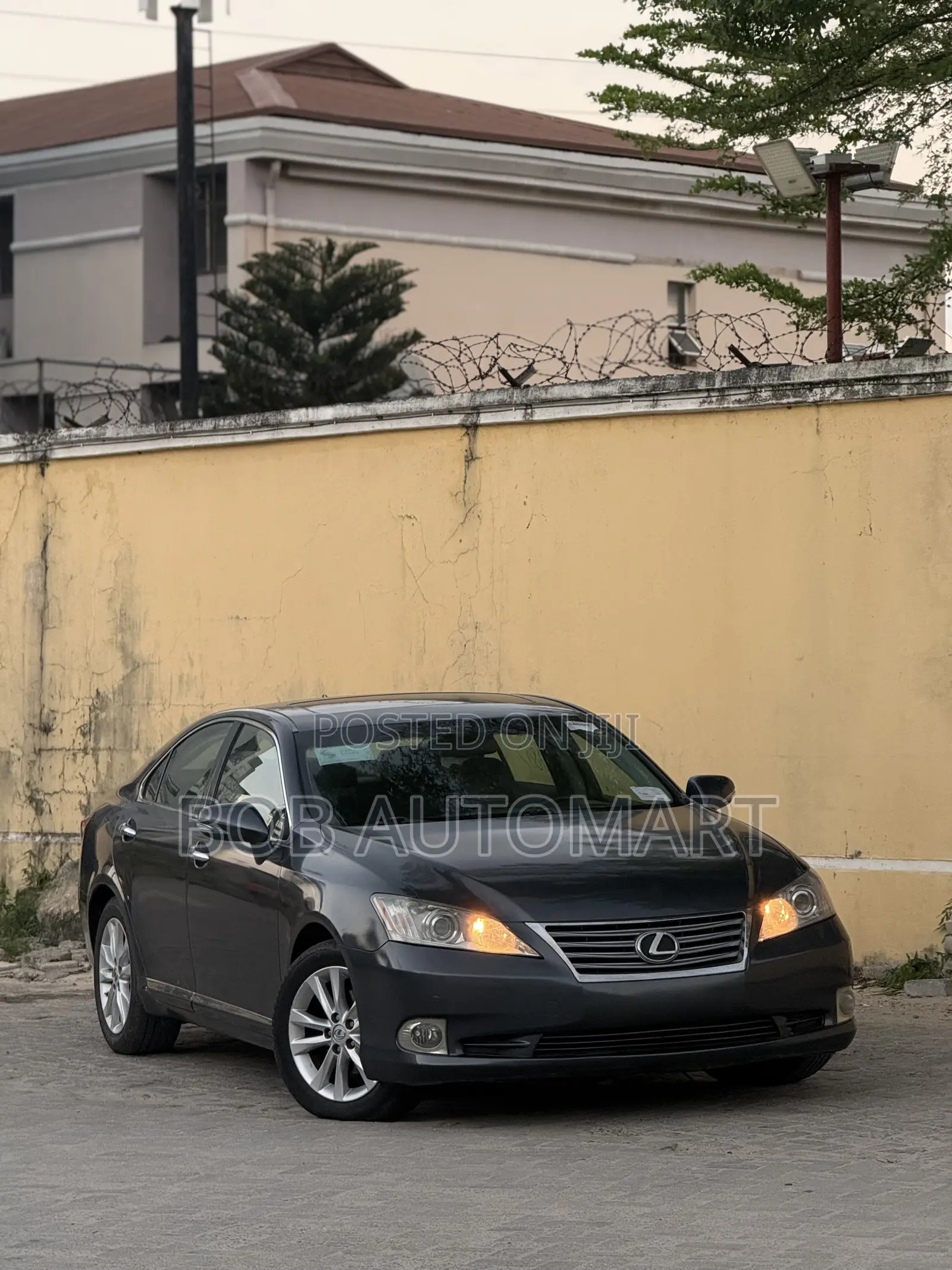 Lexus ES 350 2010 Gray