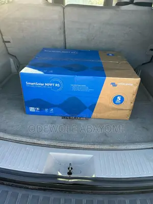 Smartsolar MPPT Rs 450/200-Mc4