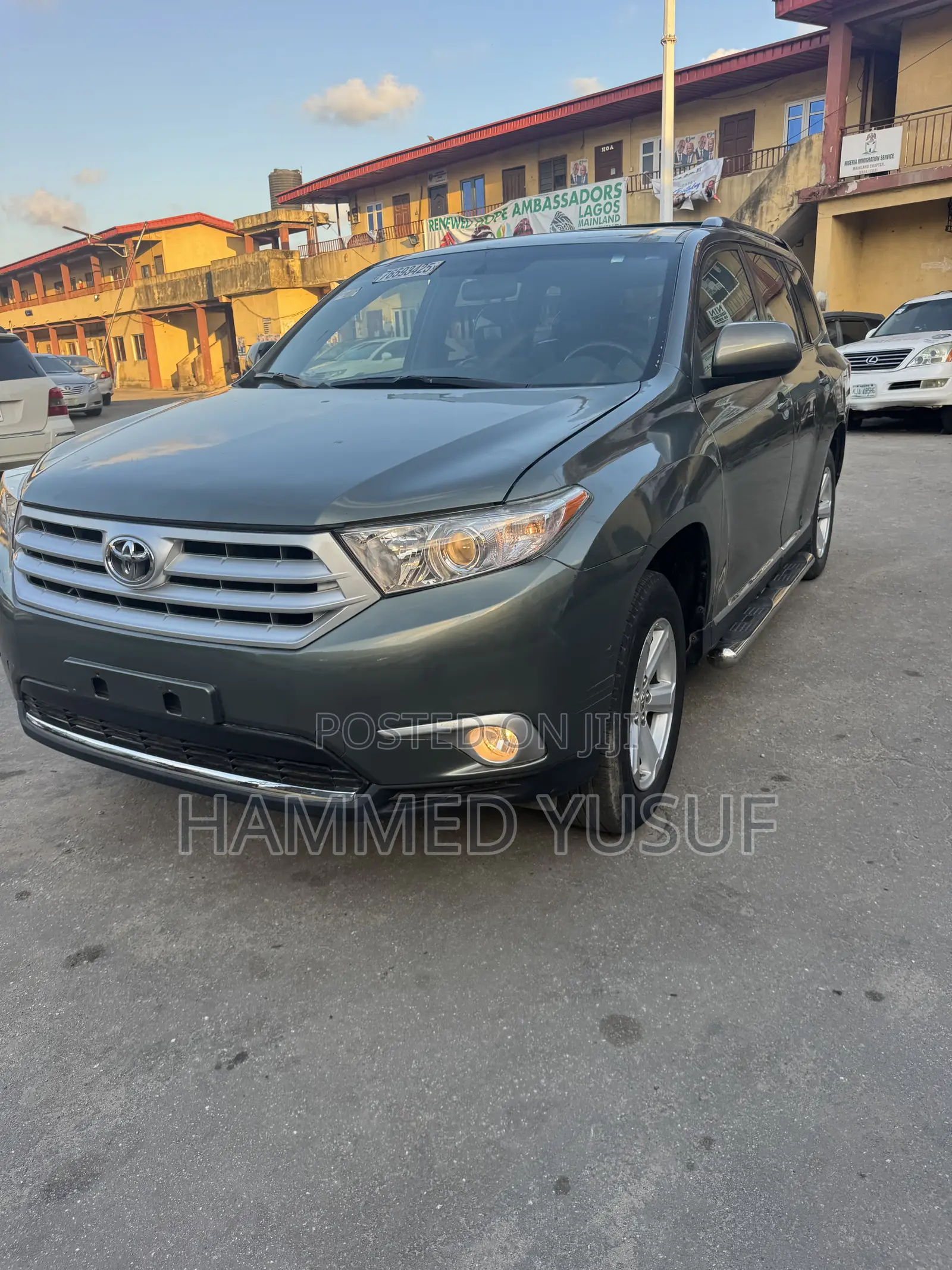 Toyota Highlander SE 2012 Green