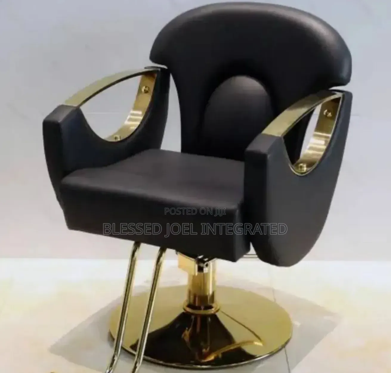Black Saloon Chair