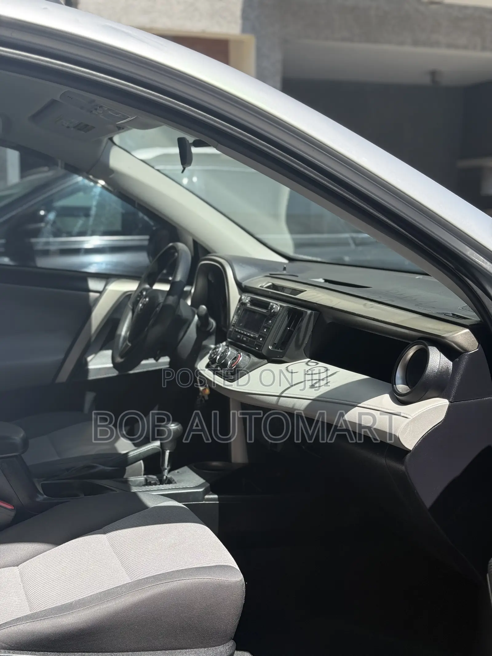 Toyota RAV4 2014 Silver