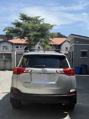 Toyota RAV4 2014 Silver
