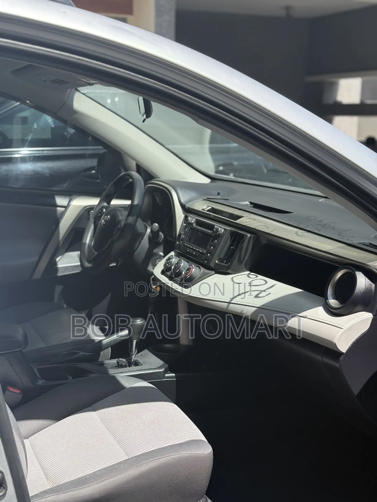 Toyota RAV4 2014 Silver