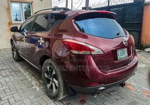 Nissan Murano 2011 Red