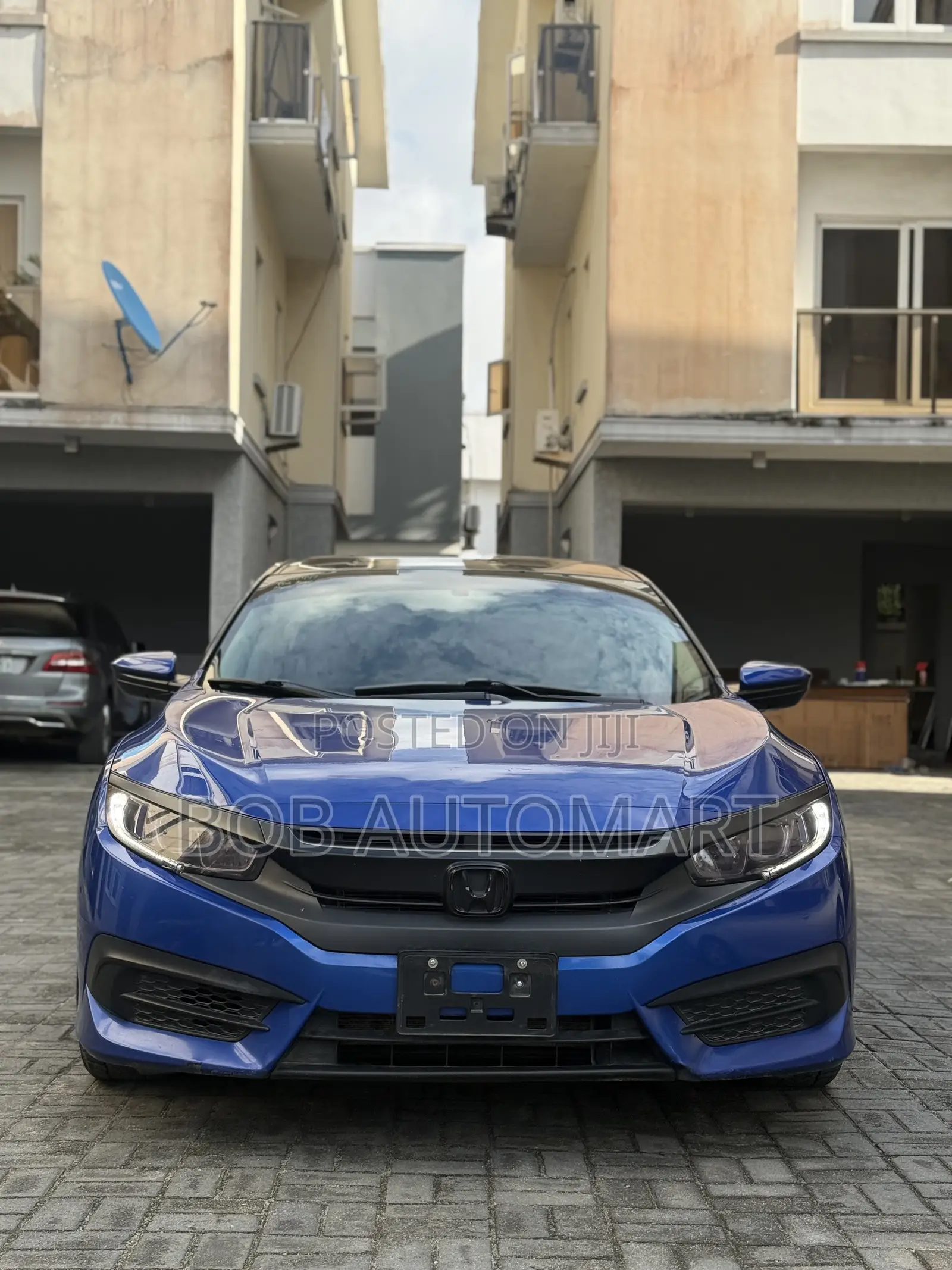 Honda Civic 2016 Blue