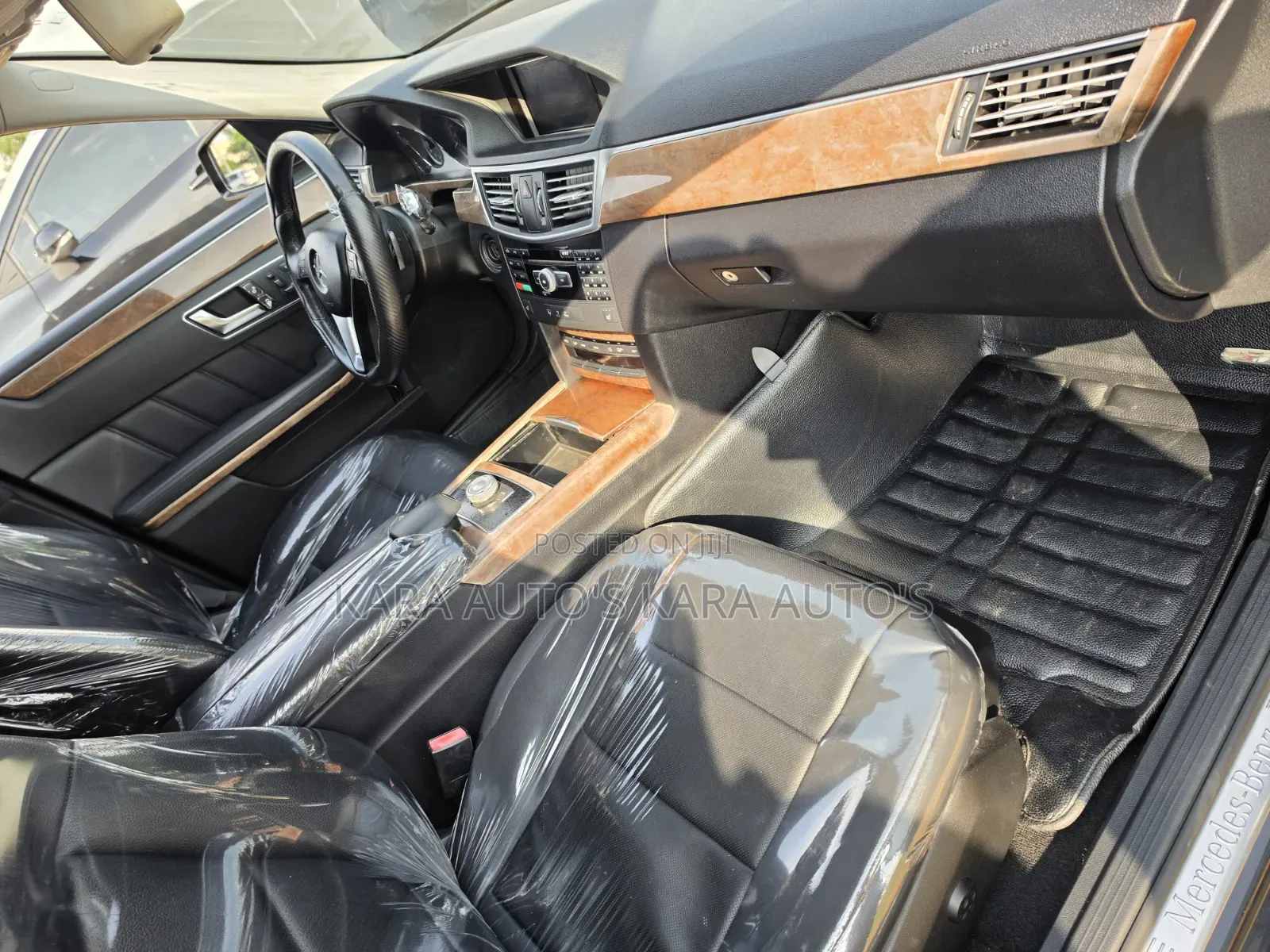 Mercedes-Benz E350 2012 Black