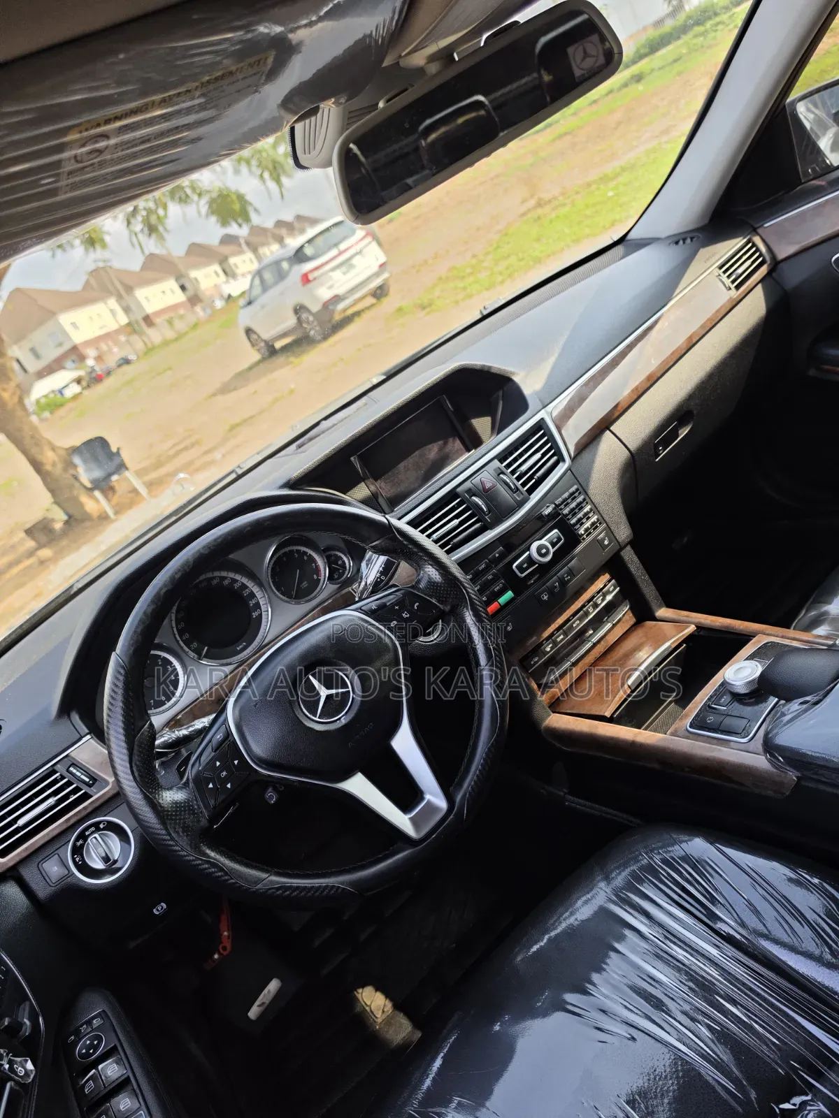 Mercedes-Benz E350 2012 Black