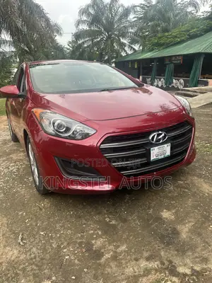 Hyundai Elantra SE Sedan FWD (1.8L 4cyl 6A) 2016 Red