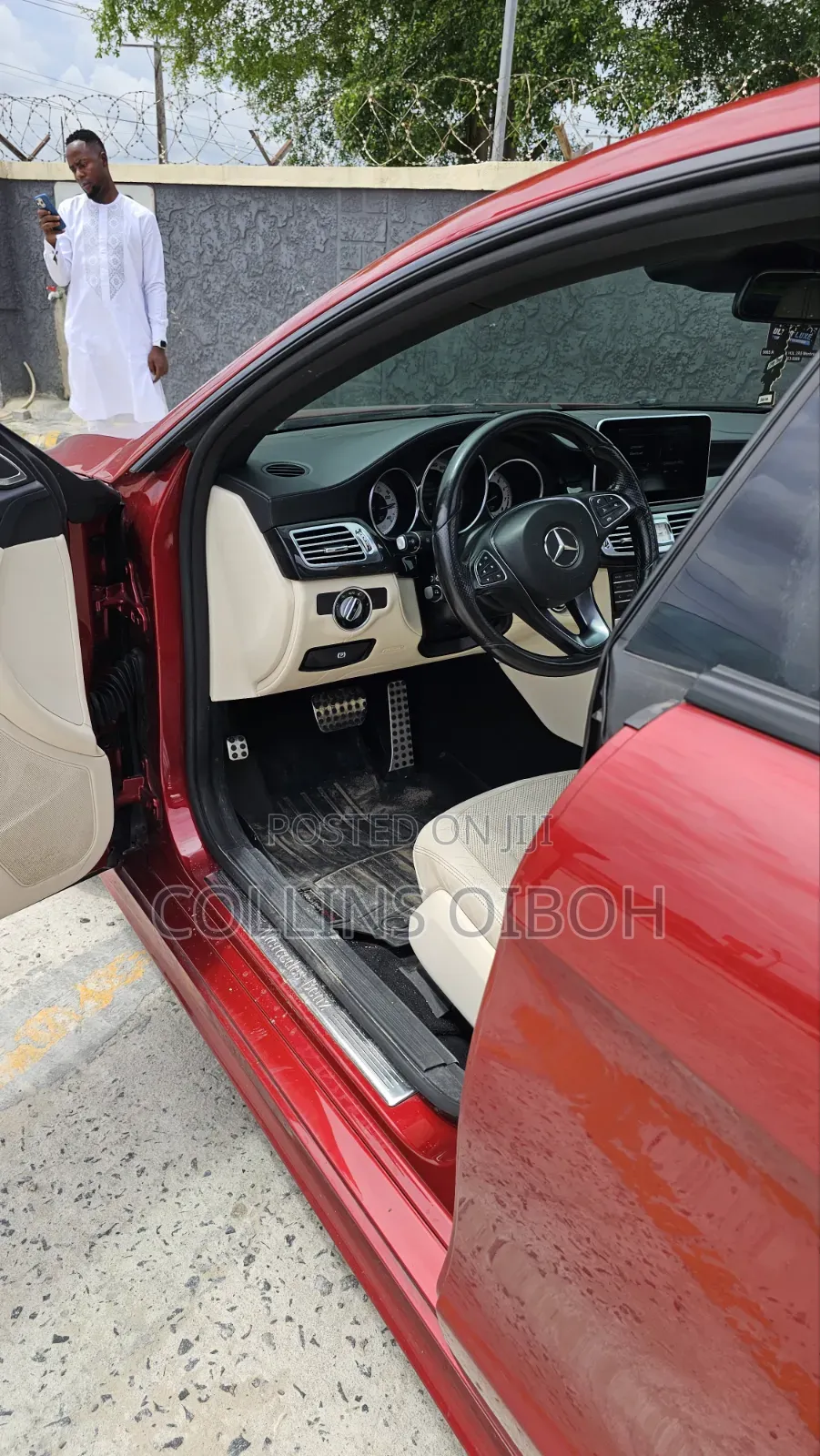 Mercedes-Benz CLS 2015 Red